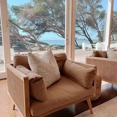 The Cove Beach Front Luxury House Port Fairy Exterior photo