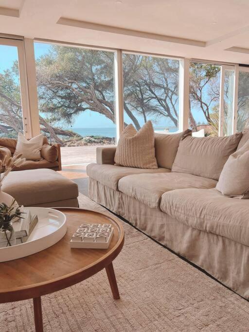 The Cove Front Luxury House Holiday home